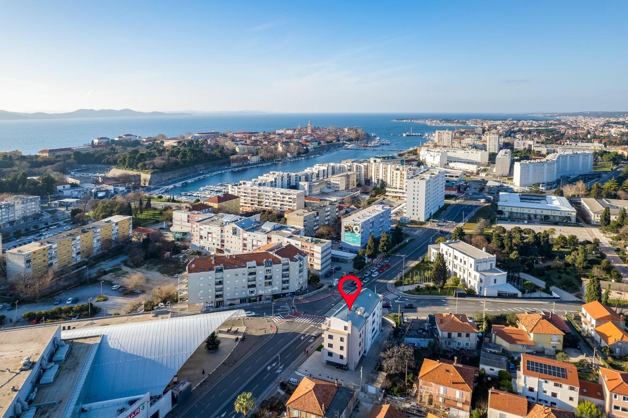 Tres Fenestras Zadar - Private Parking Apartment Exterior photo